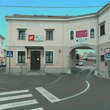Gostilna Pri Dragici, Gostilna S Prenocisci, D.O.O. Hotel Sezana ภายนอก รูปภาพ