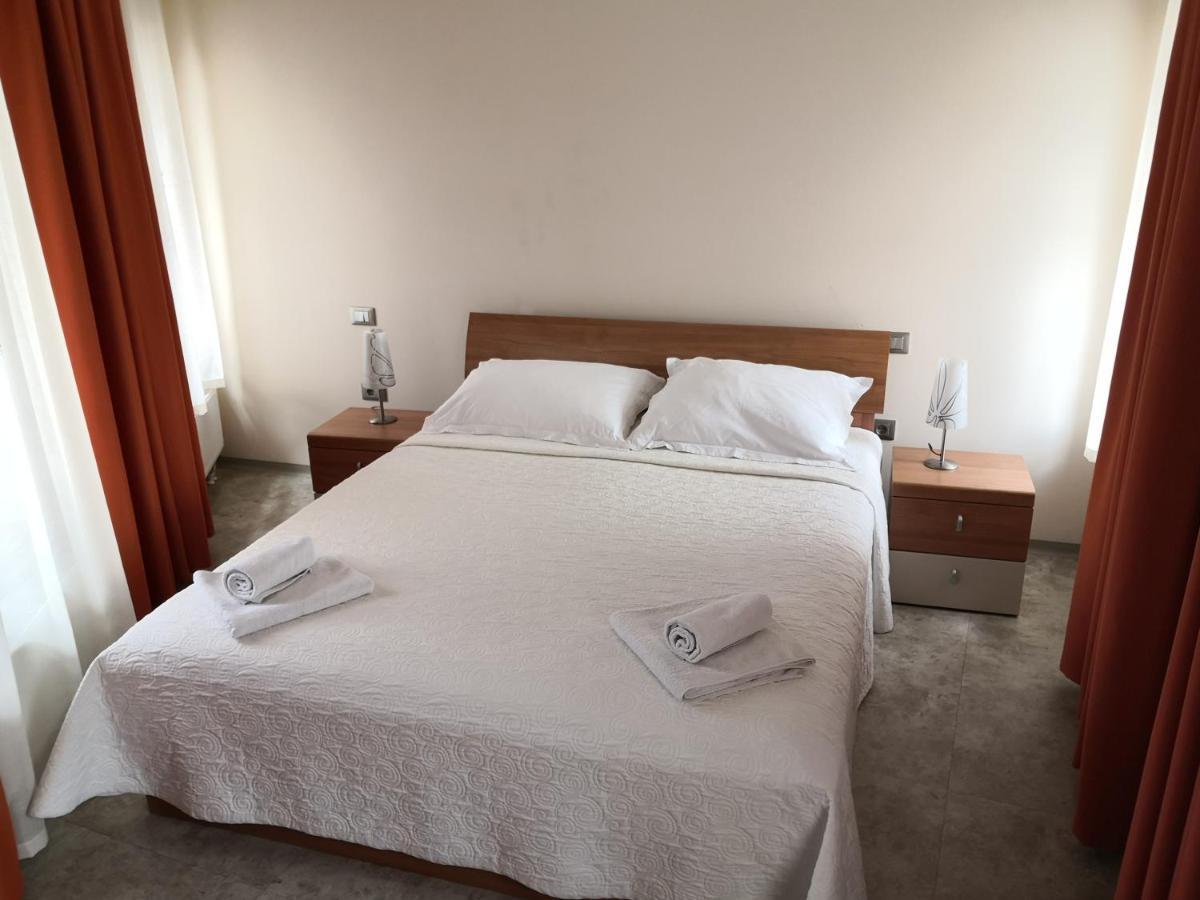 Gostilna Pri Dragici, Gostilna S Prenocisci, D.O.O. Hotel Sezana ภายนอก รูปภาพ