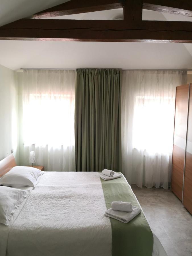 Gostilna Pri Dragici, Gostilna S Prenocisci, D.O.O. Hotel Sezana ภายนอก รูปภาพ